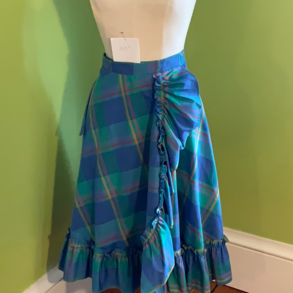 Vintage late 70s/early 80s plaid wrap skirt with ruffle - Picture 7 of 7